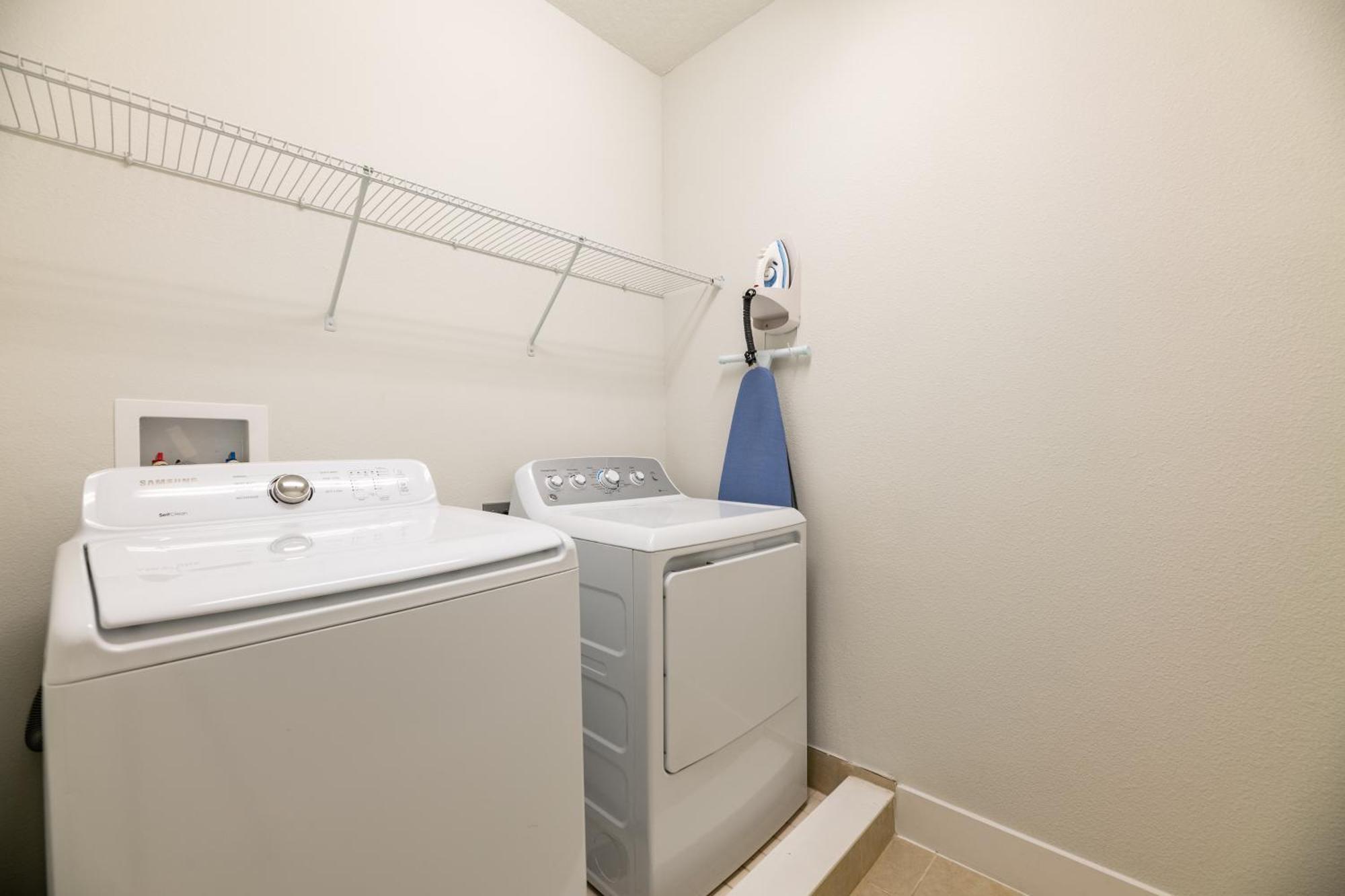 Alluring Home By Rentyl With Private Pool Near Disney - 310P Orlando Exterior foto